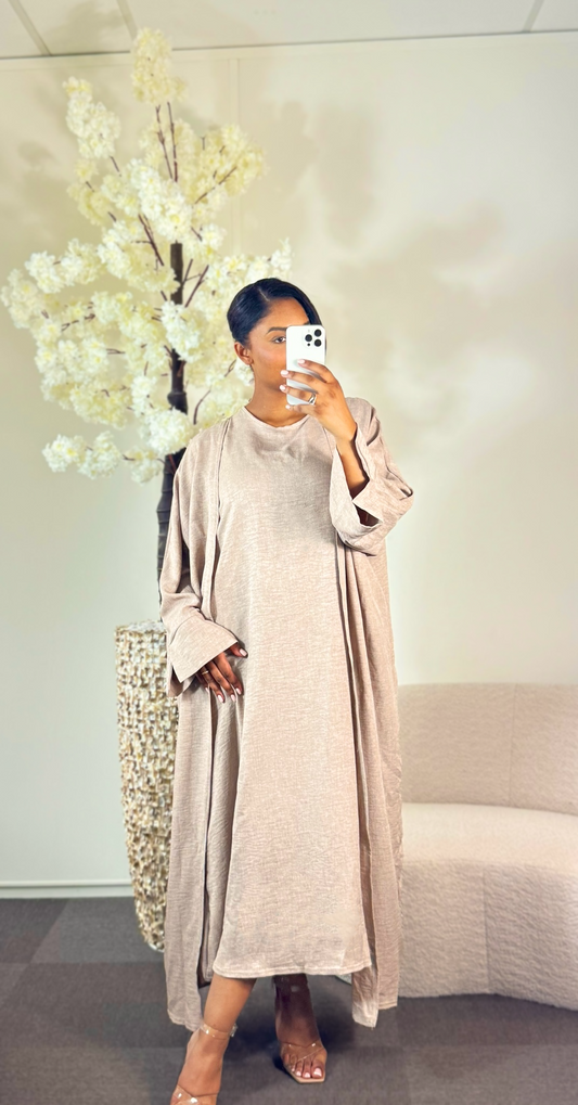 AMINA ABAYA SET BEIGE